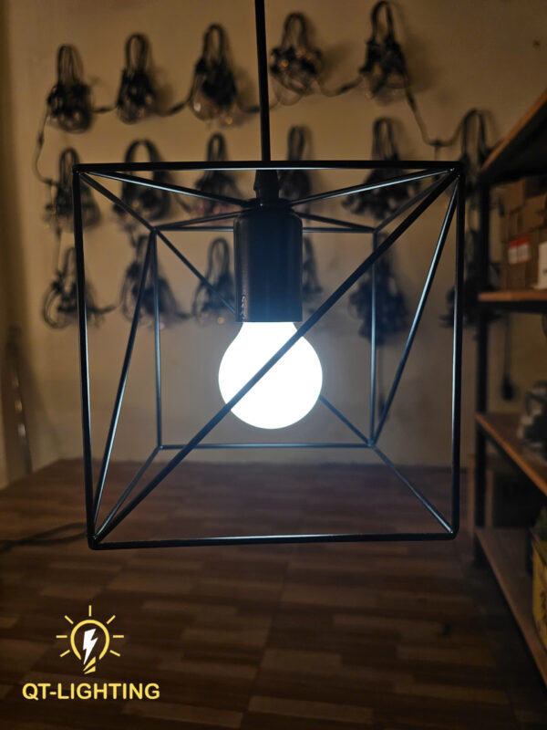 Đèn Thả Khung sắt vuông- sơn tĩnh điện cao cấp- QTlighting
