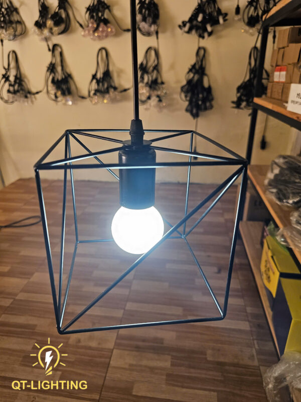 Đèn Thả Khung sắt vuông- sơn tĩnh điện cao cấp- QTlighting